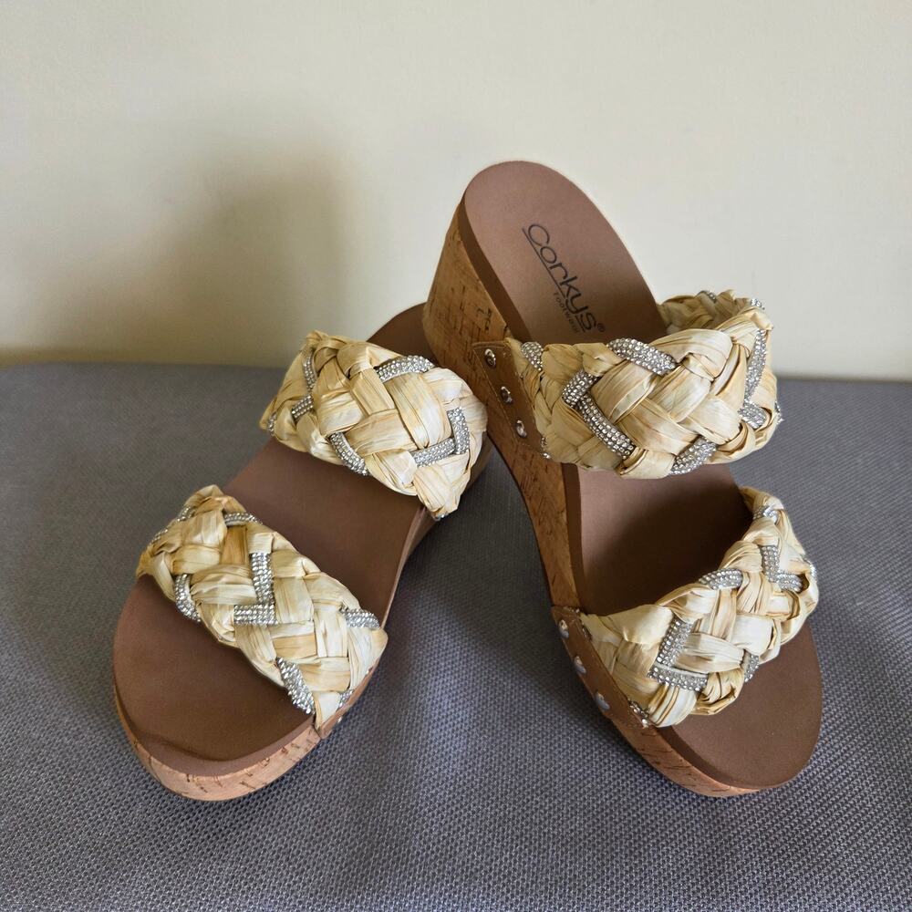 NWOT Corky's Total Knockout Size 7 Bling Raffia Wedge Sandals